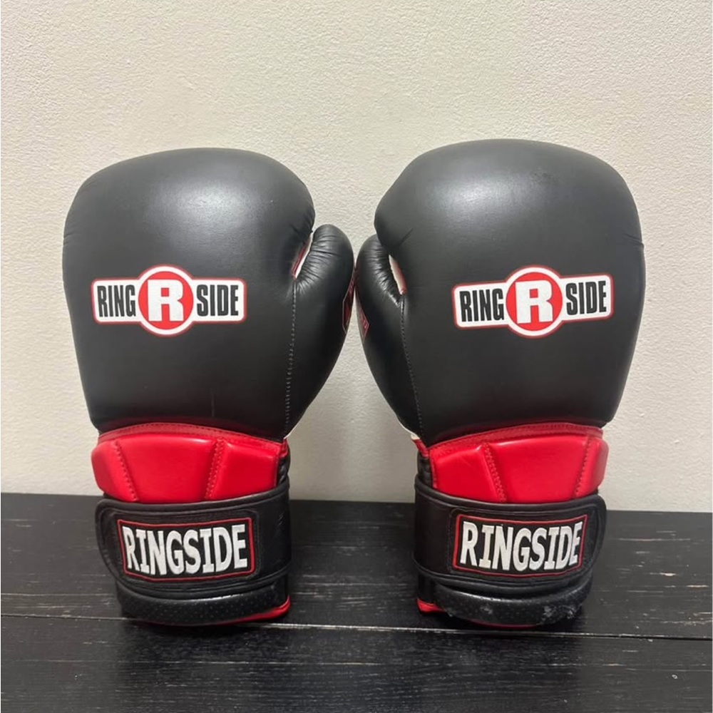 16oz Black and Red Boxing Gloves RINGSIDE